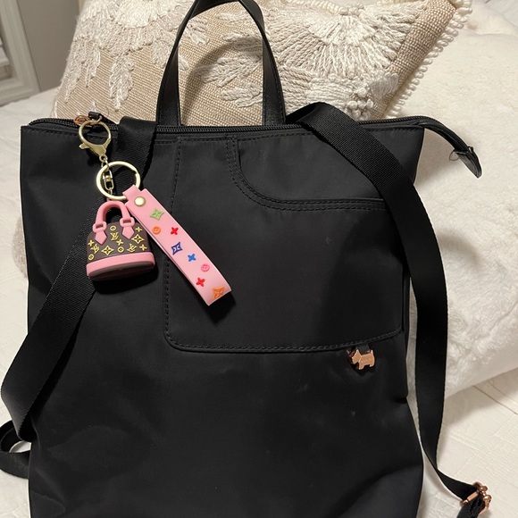 Radley London NWOT Stylish Black Backpack Purse 13x13 with bag charm - Picture 3 of 12
